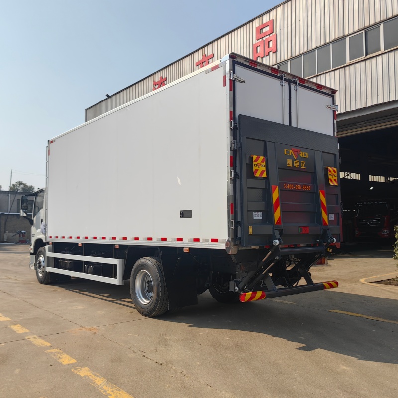 ISUZU 4x2 Mobile Refrigerator Truck