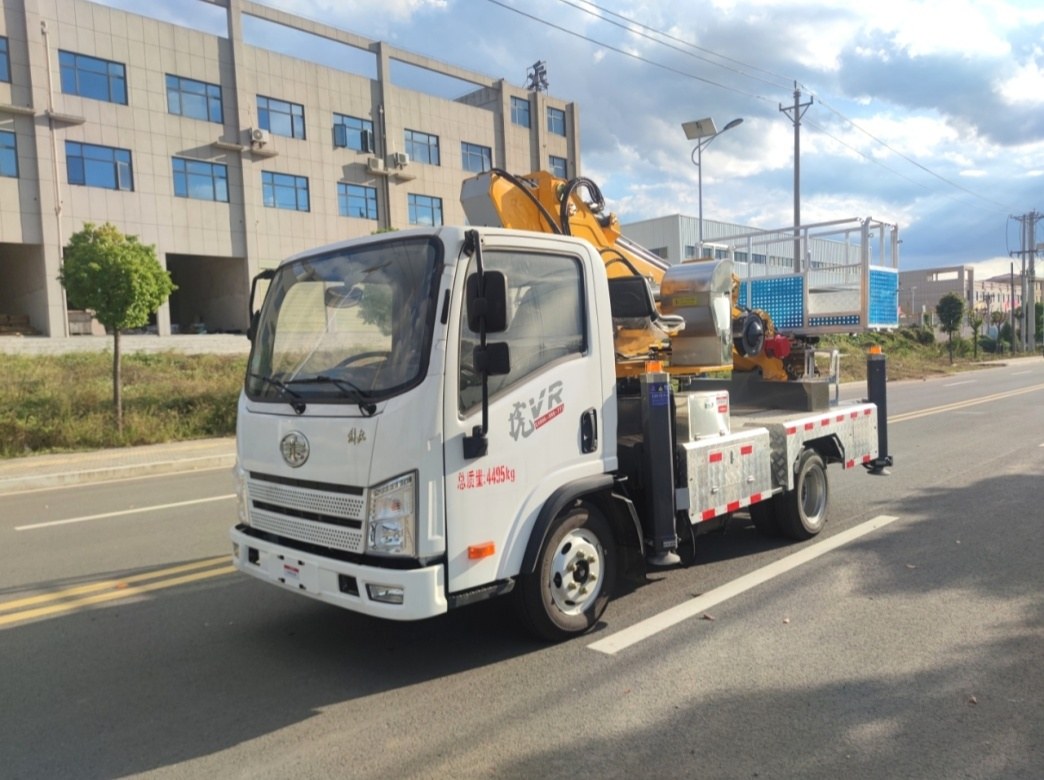 FAW 28m telescopic aerial work truck