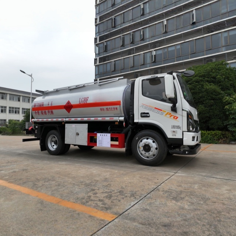 Foton 10000L oil tank truck