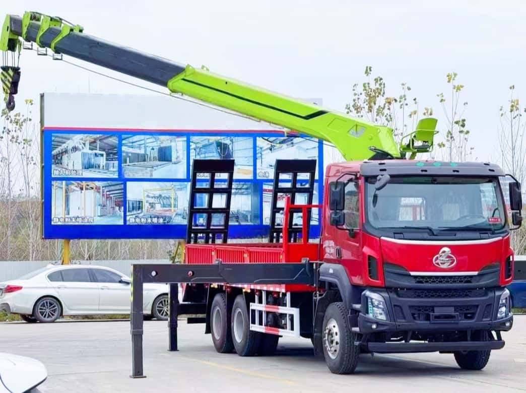 12 Ton Truck Crane 12 Ton Truck Crane