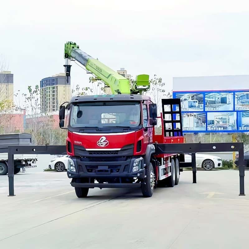 12-Ton Heavy Duty Truck Mounted Crane