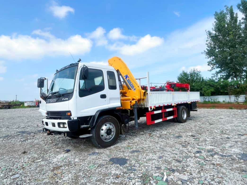 8 Ton Truck Crane 8 Ton Truck Crane