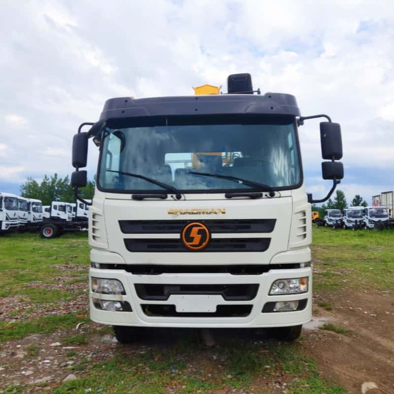 Shacman XCMG Automobile Rear Double Axle 6×4 Truck-Mounted Crane