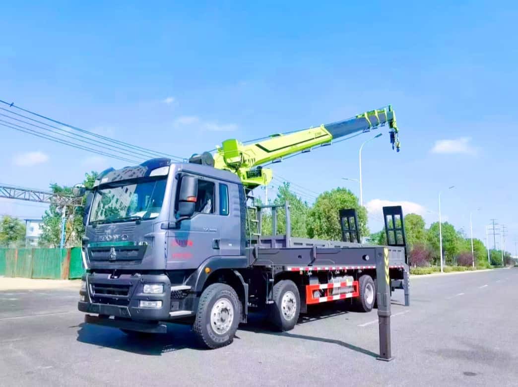 14 Ton Crane Truck 14 Ton Crane Truck