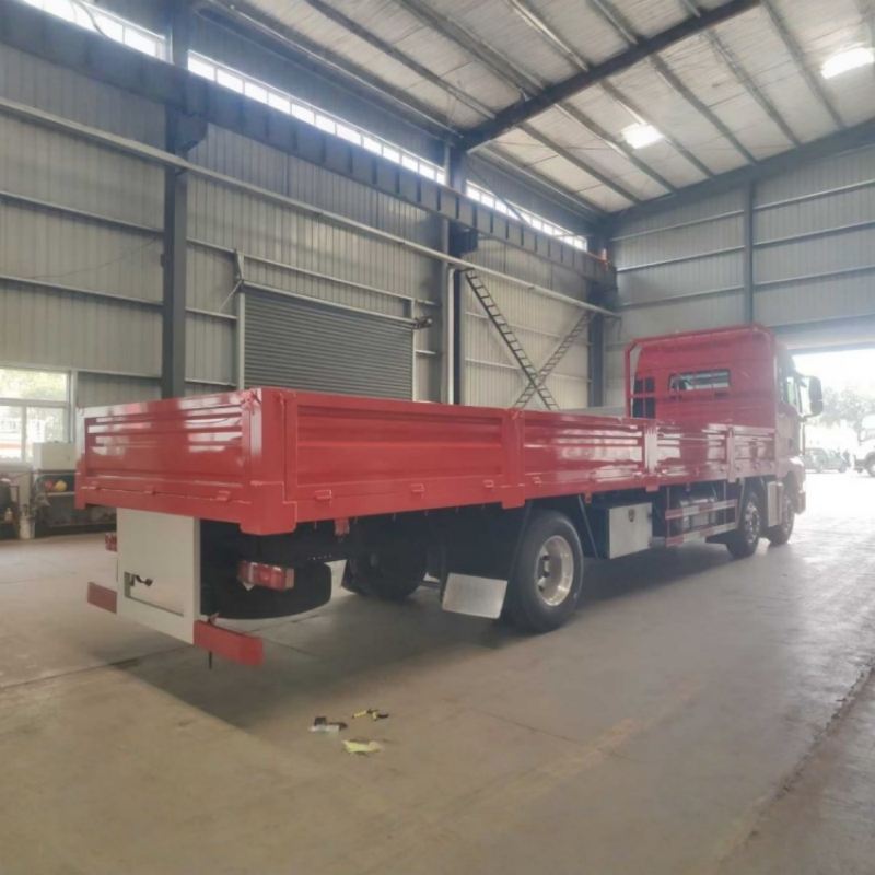 Sitrak 6×2 9.6-meter stake truck
