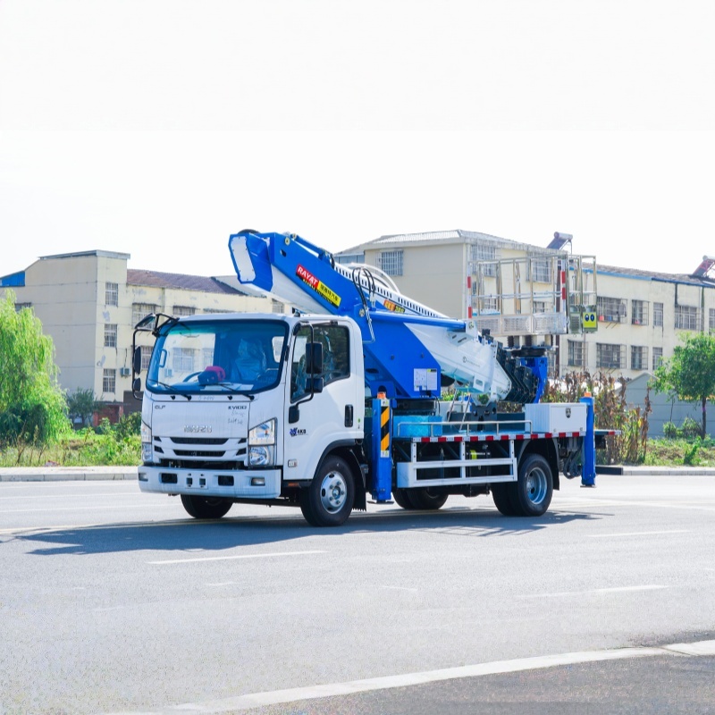 ISUZU 30M Telescopic Boom Aerial WorkPlatform Truck