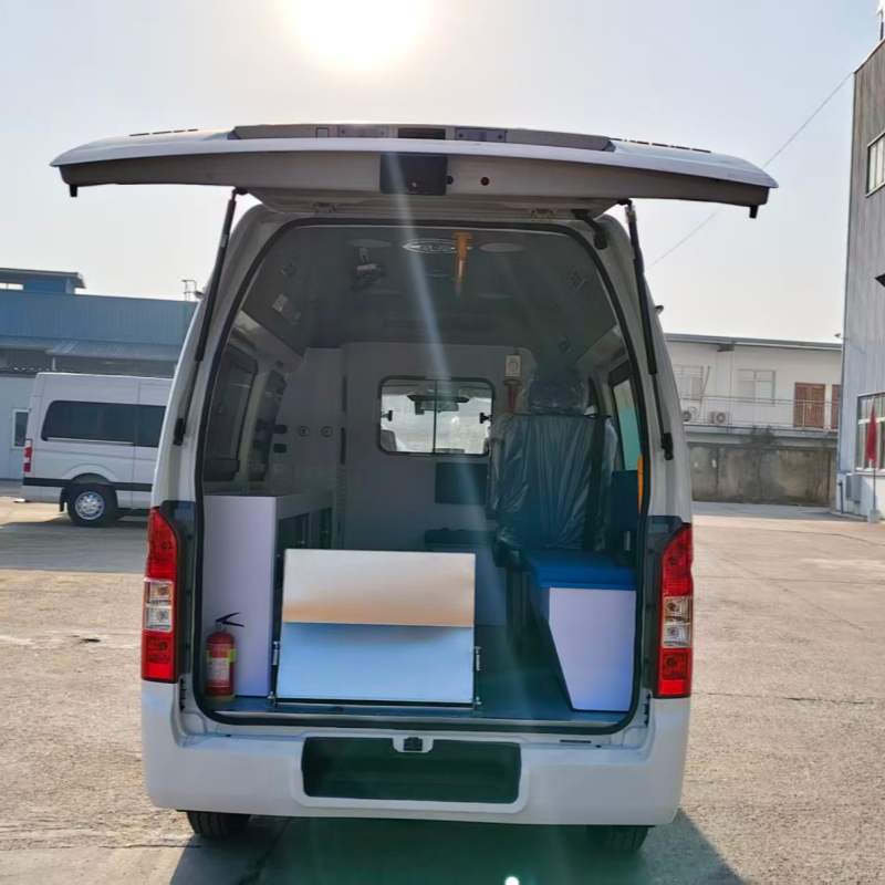 Foton G7 Transfer Type Monitoring Ambulance