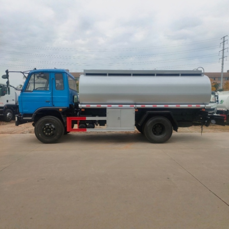 DFL 4×2 single-axle 12000L fuel tank truck