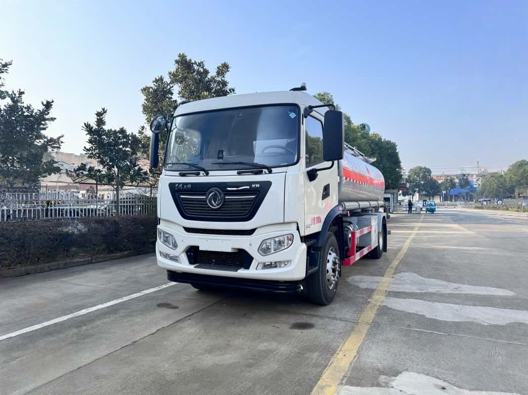 ISUZU 28m Telescopic Boom Aerial Work Platform ISUZU 28m Telescopic Boom Aerial Work Platform