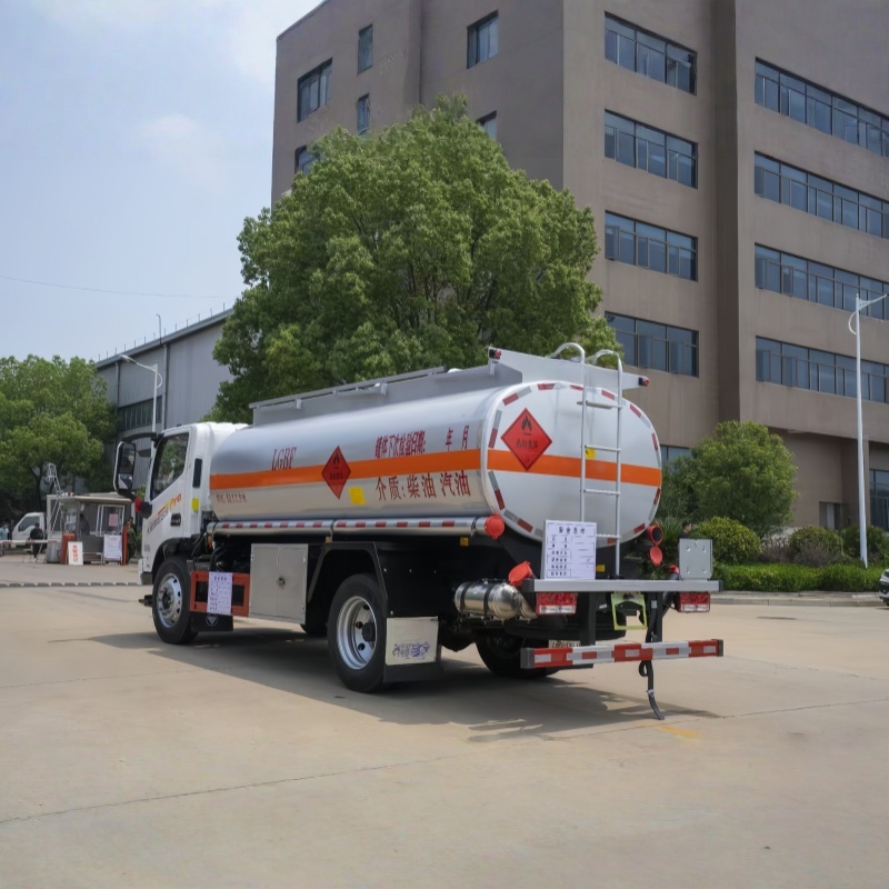 Foton Shidai 10000L  Hazardous Materials Transport Truck