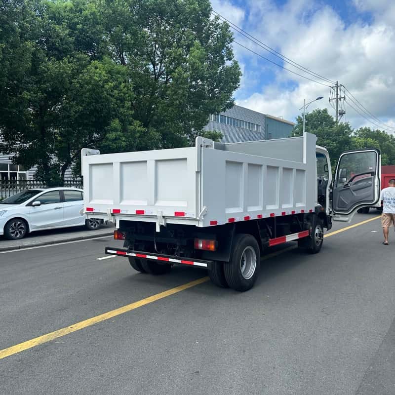 HOWO 5 Ton Light Duty Dump Transport Truck