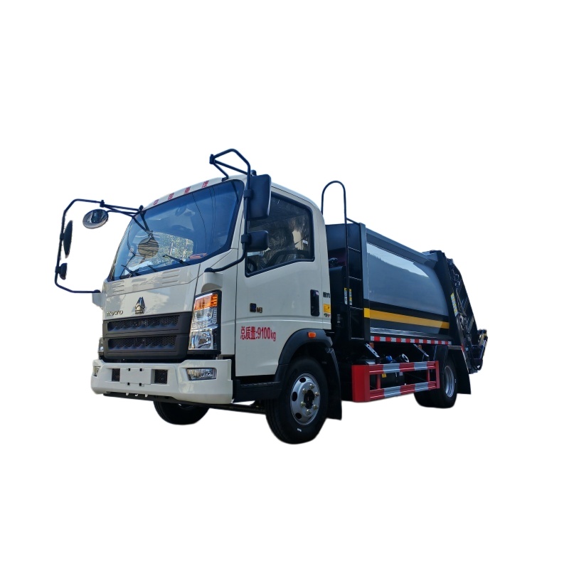 Sinotruk Howo 7000L compressed garbage truck