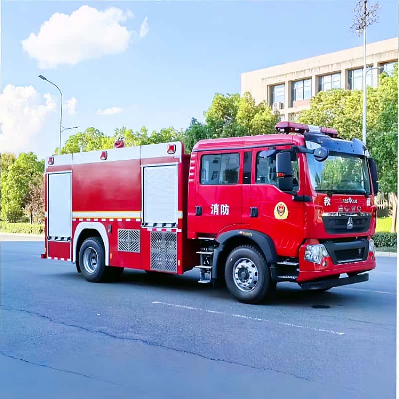 HOWO 8-Ton Foam Fire Truck