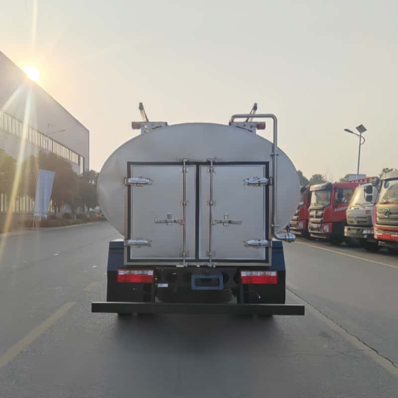 FAW 4x2 7000L Insulated & Heated Water Supply Truck