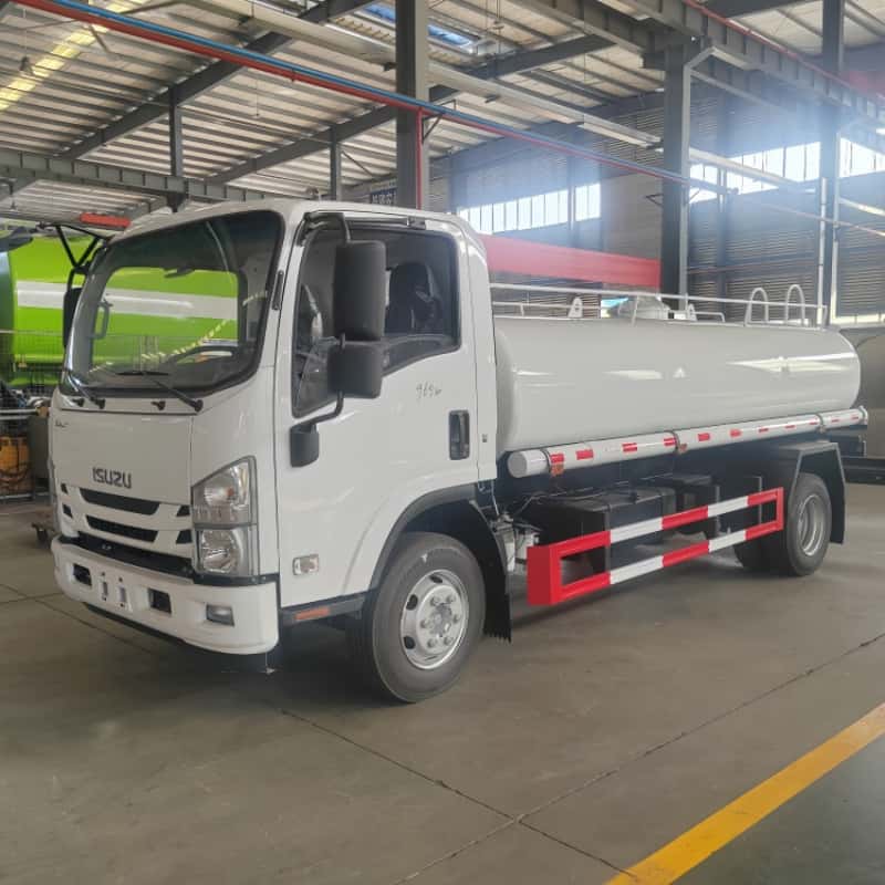 ISUZU 4x2 8000L (8m³) Water Supply Truck
