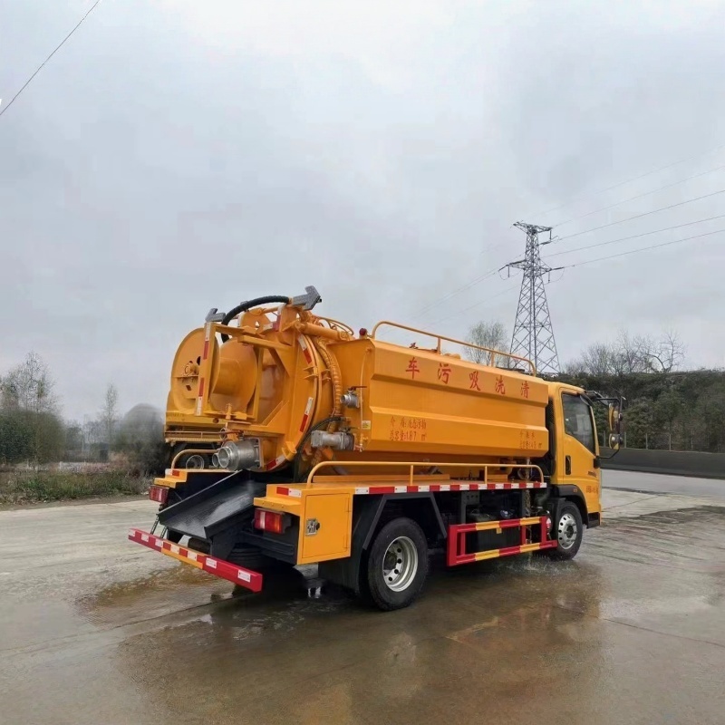 HOWO 6000L Sewer Cleaning Truck
