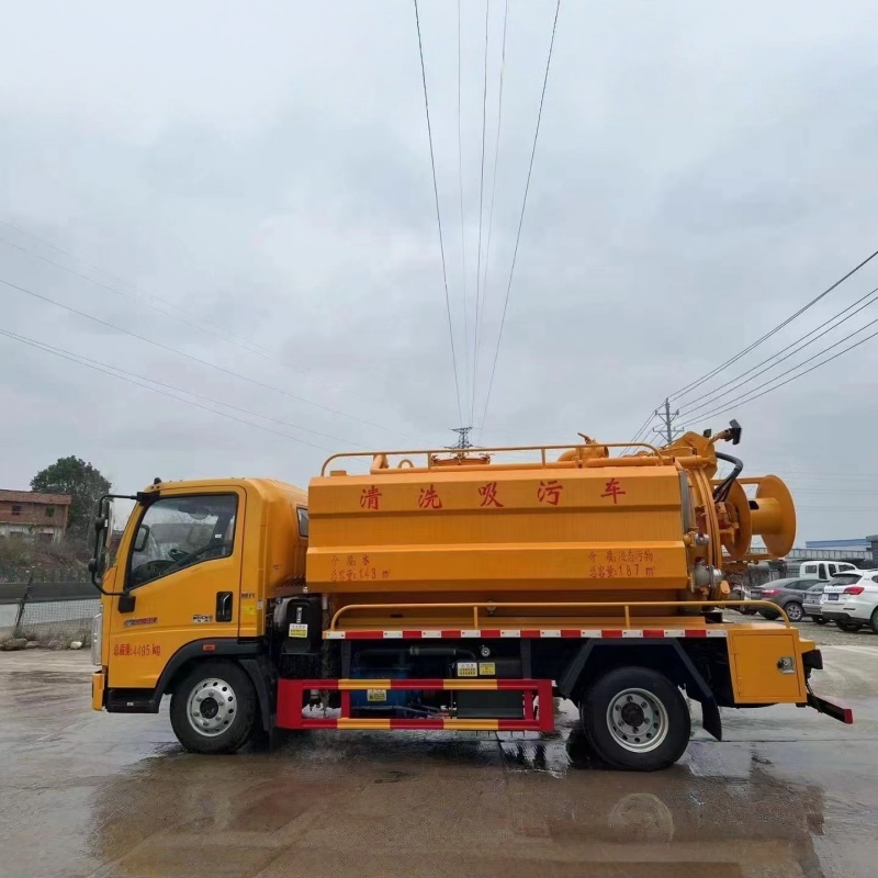 HOWO 6000L Sewer Cleaning Truck