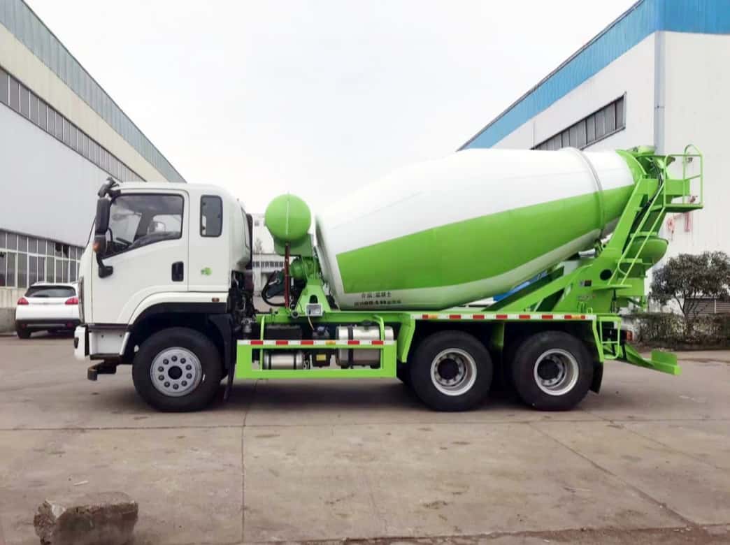 7 CBM Concrete Mixing Vehicle 7 CBM Concrete Mixing Vehicle