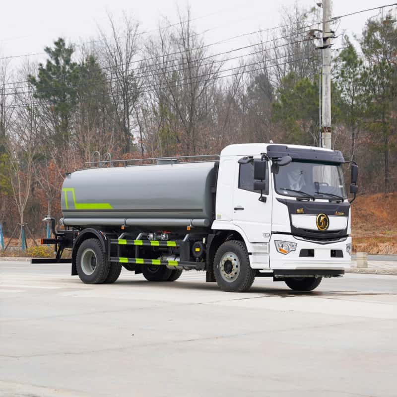 Shacman 12000L sprinkler truck
