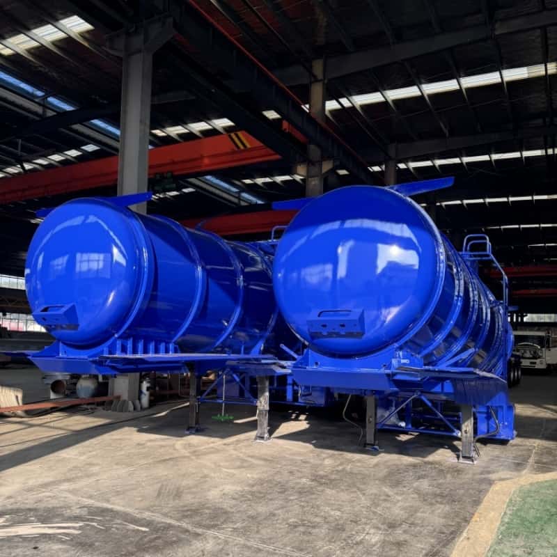 30 cubic meter tri-axle tank semi-trailer