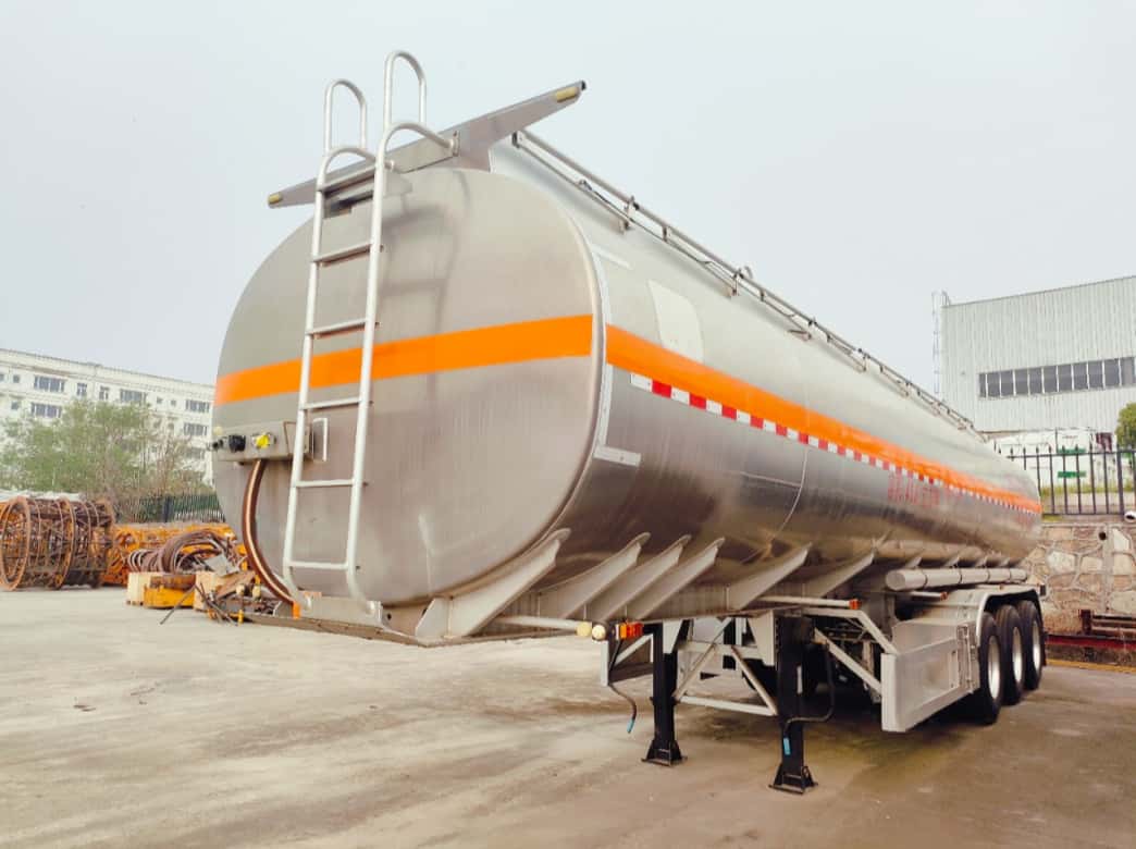 50000L Oil Tank Semi Trailer 50000L Oil Tank Semi Trailer