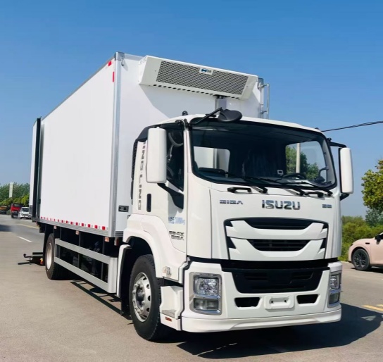 How to Choose the Right Isuzu Refrigerated Truck for Your Business