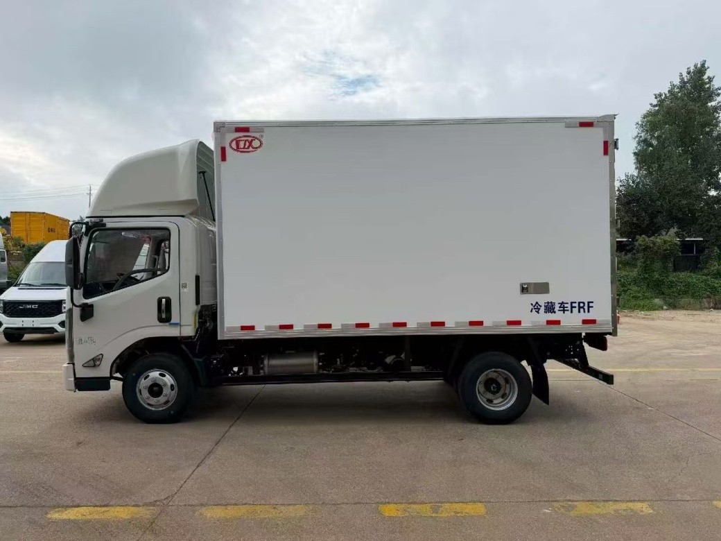 4-meter-electric-cold-storage-truck-africa-middle-east-market 4-meter-electric-cold-storage-truck-africa-middle-east-market