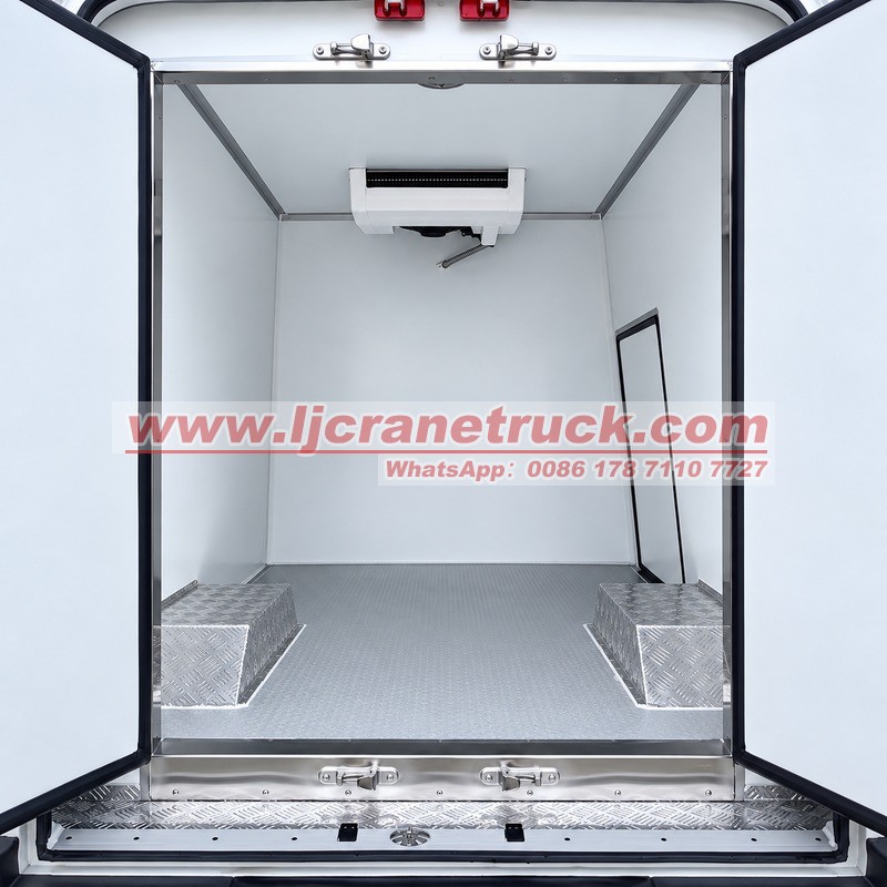 IVECO V35 Refrigerated Van